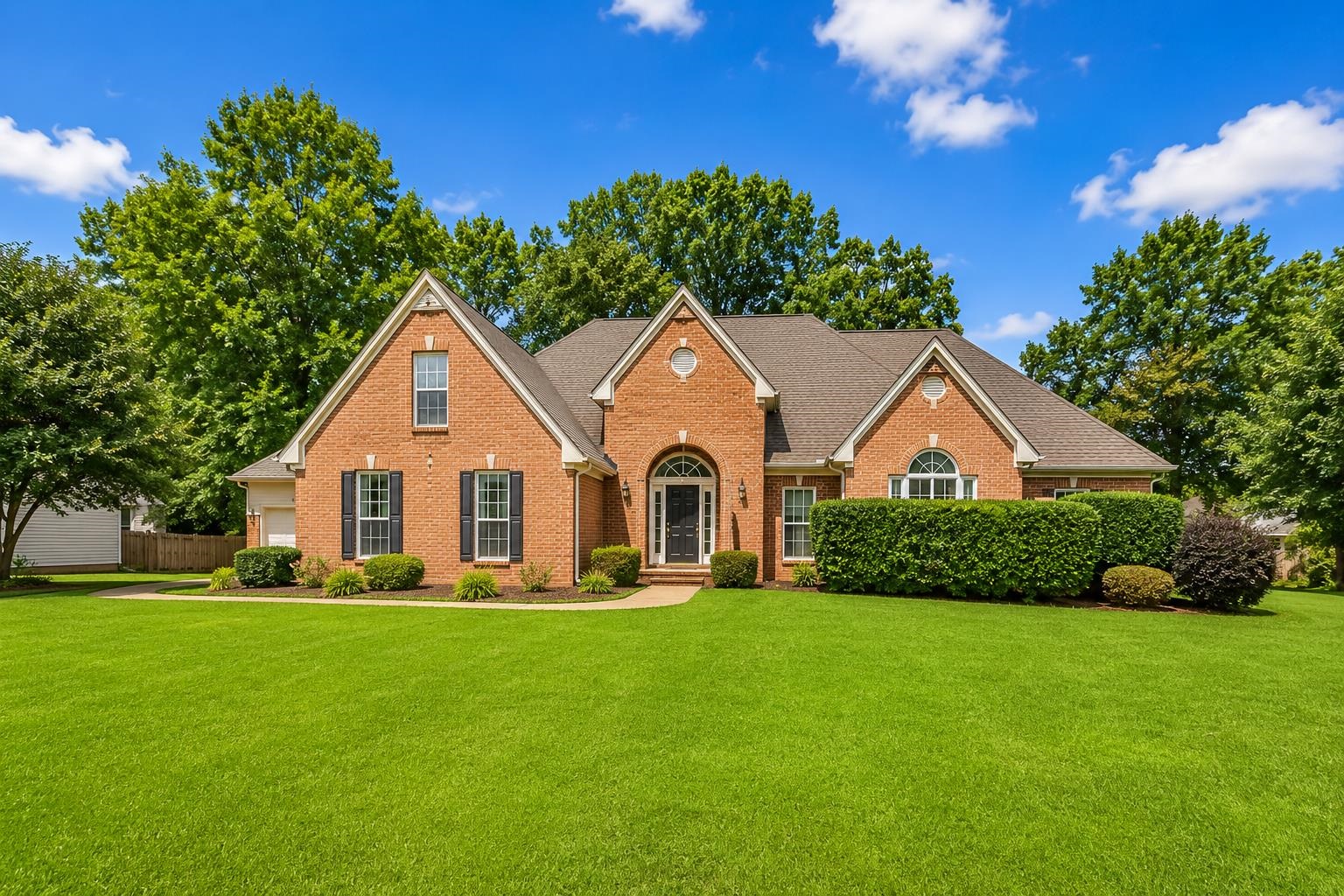 326 S SANGA RD