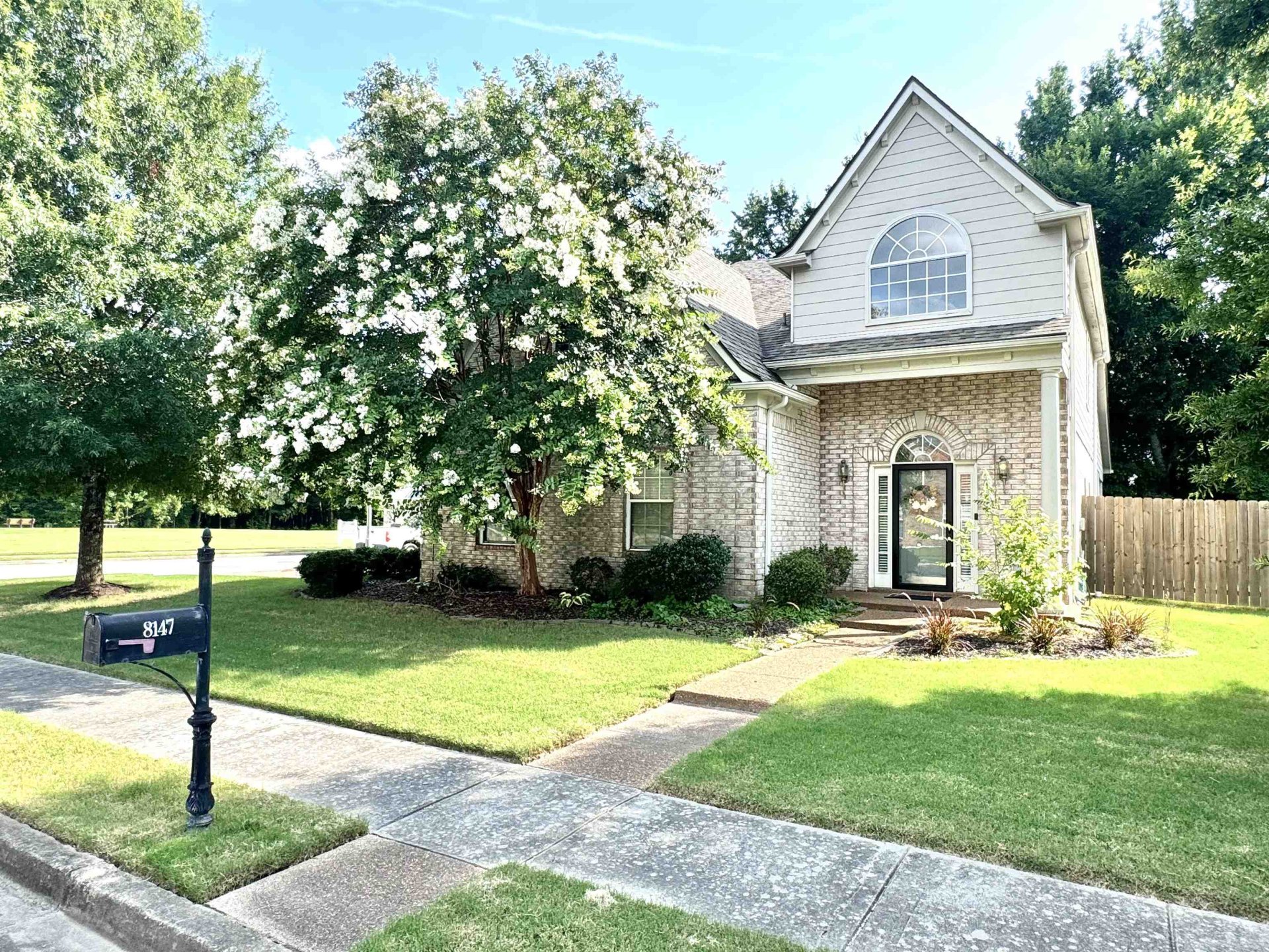 8147 FLEETS RUN, Cordova, TN, 38018