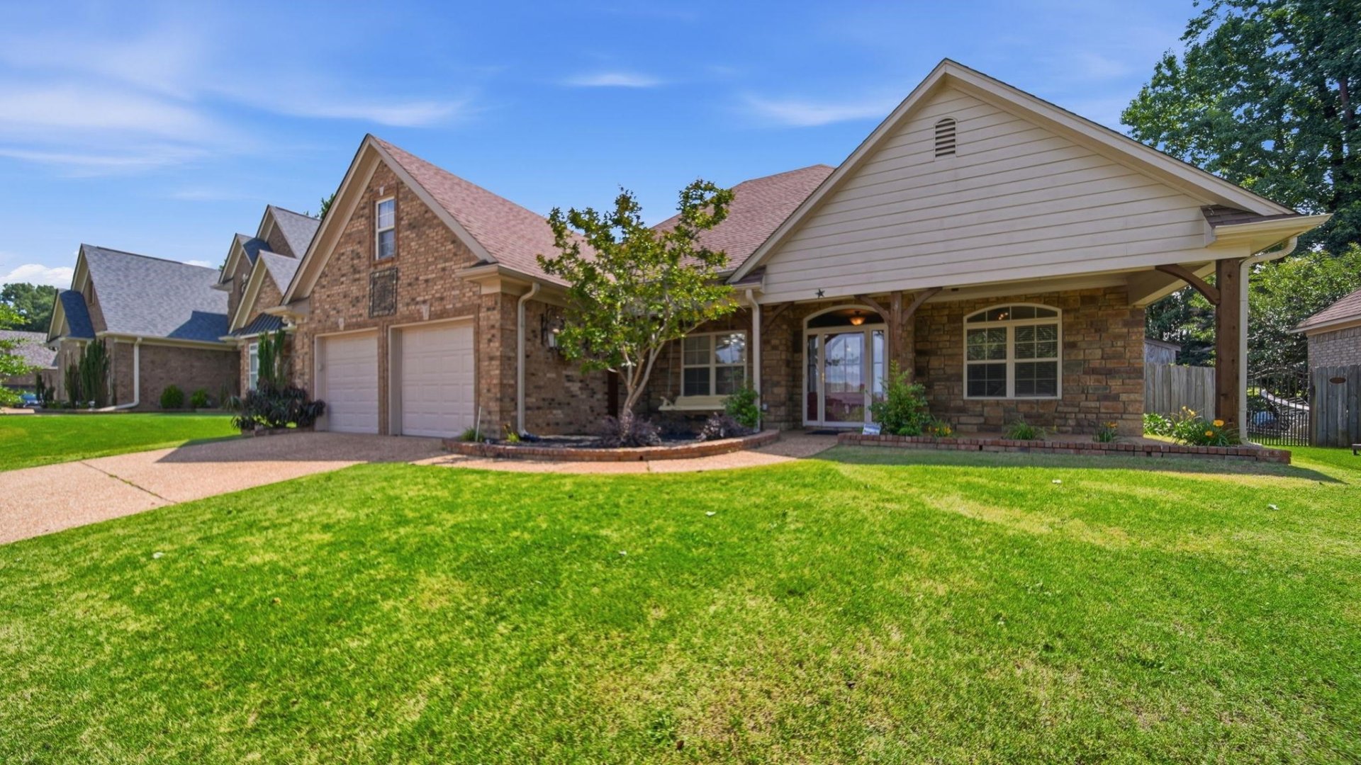 80 MEADOW TERRACE DR