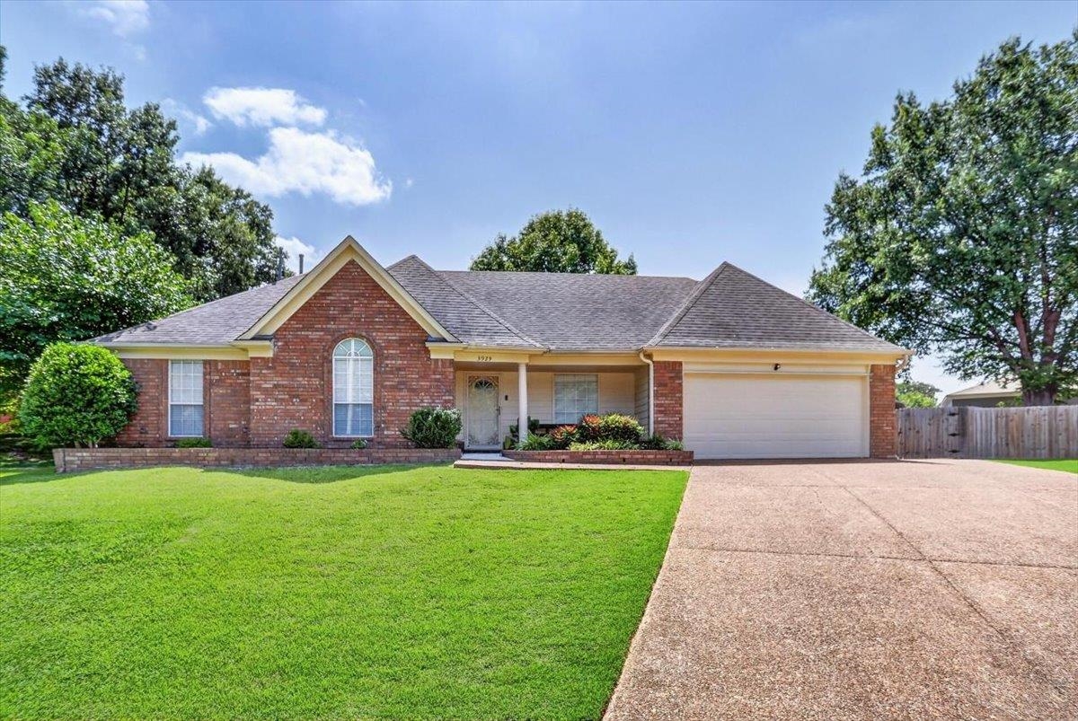 3929 CARRIE BROOK, Bartlett, TN, 38135