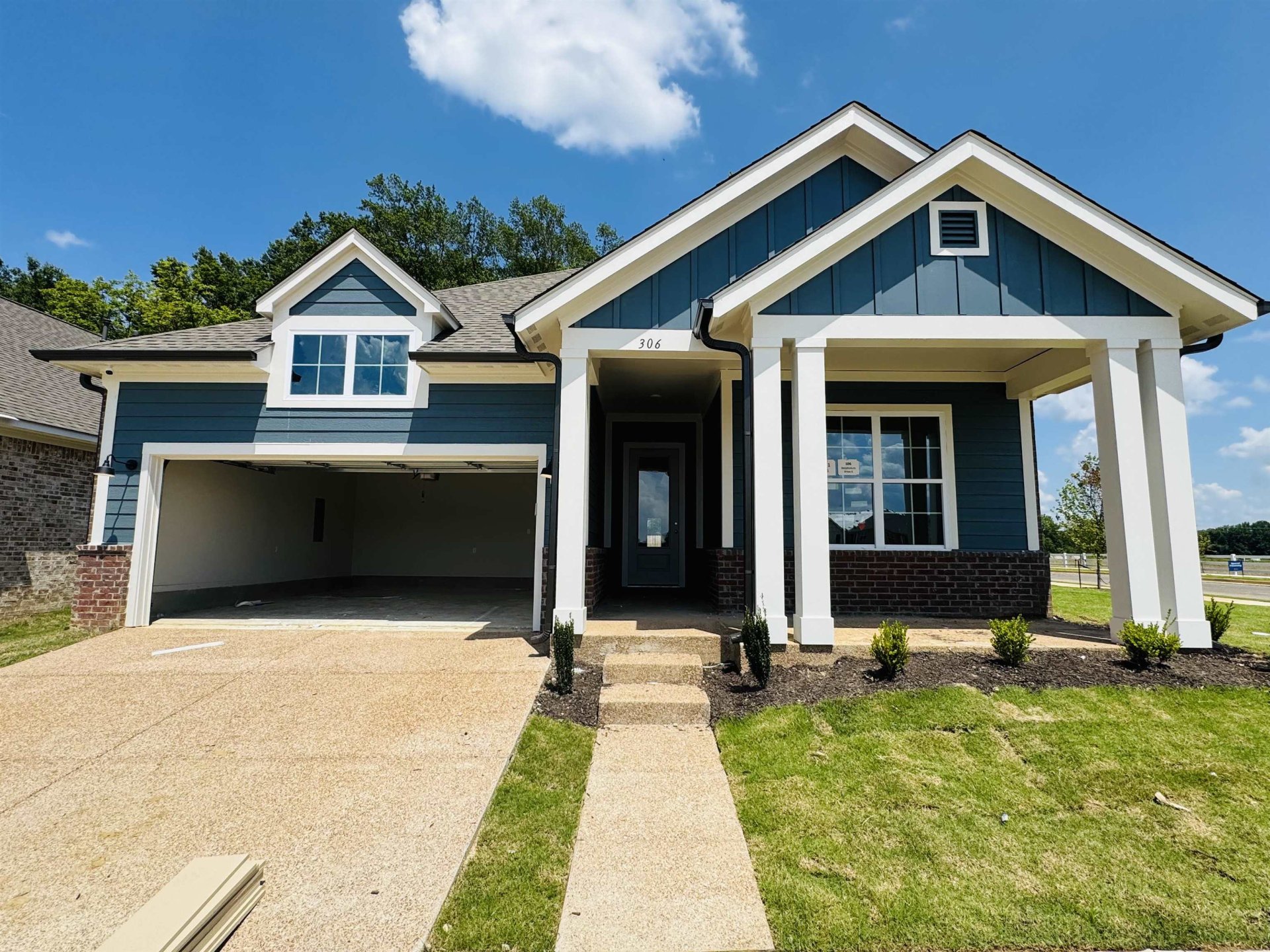 9914 DELPHINIUM, Cordova, TN, 38018