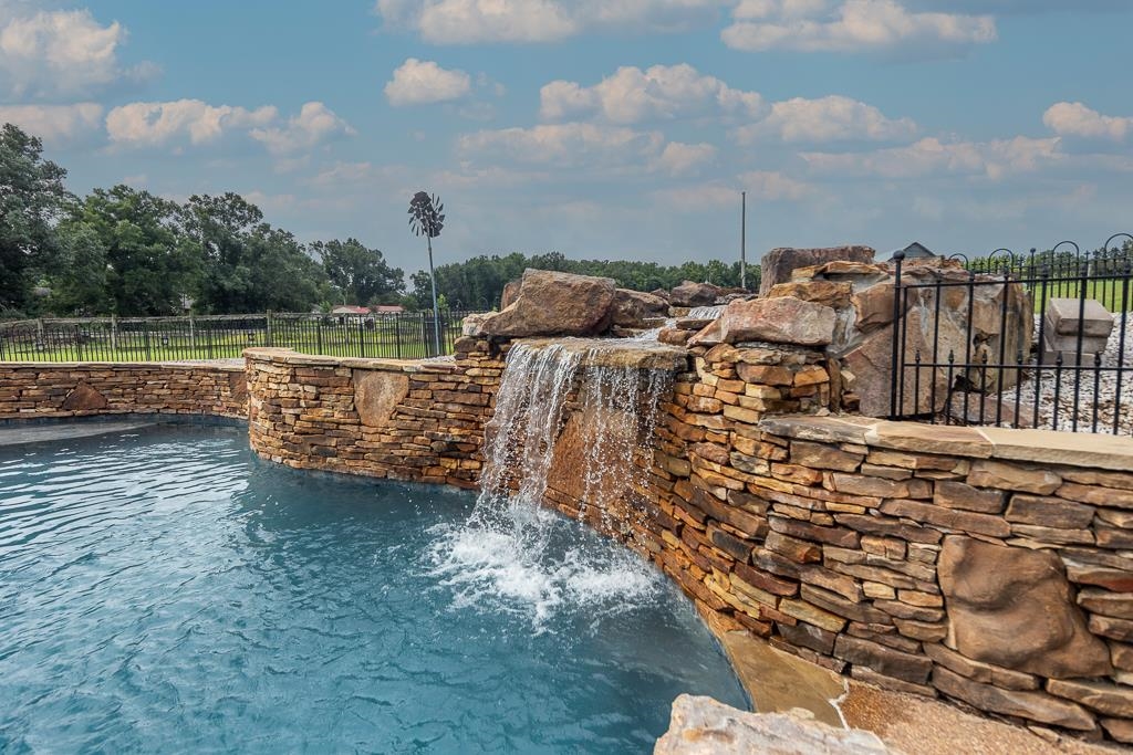 7295 SHADOW RUN, Bartlett, TN, 38002