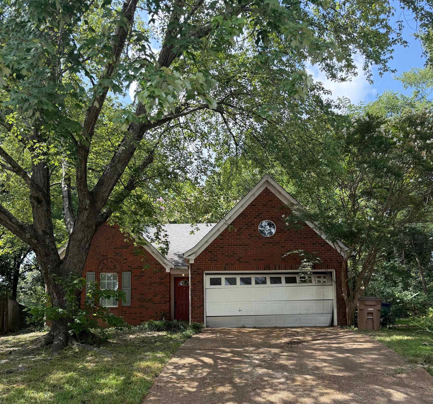 9430 KAKI, Lakeland, TN, 38002