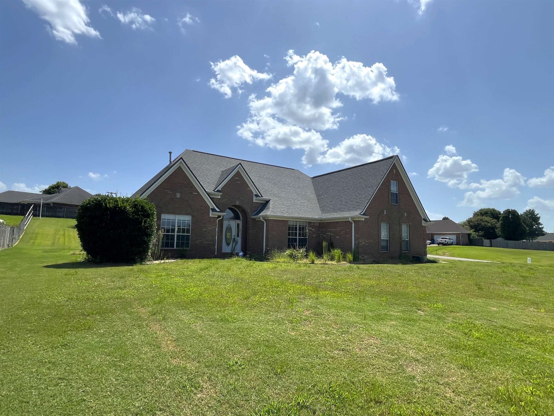601 DUNCAN DR