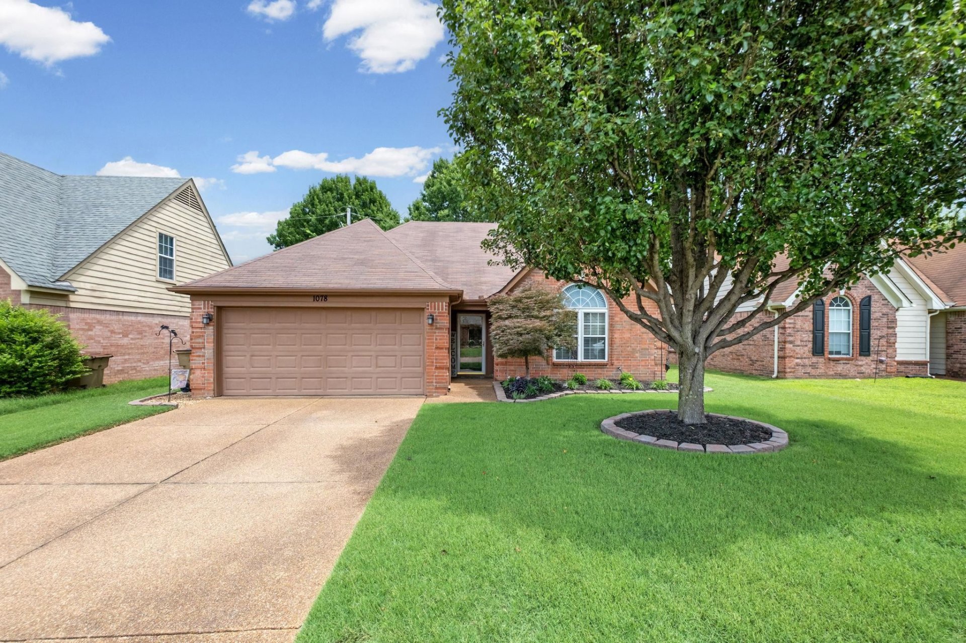 1078 JESSICA LAUREN DR