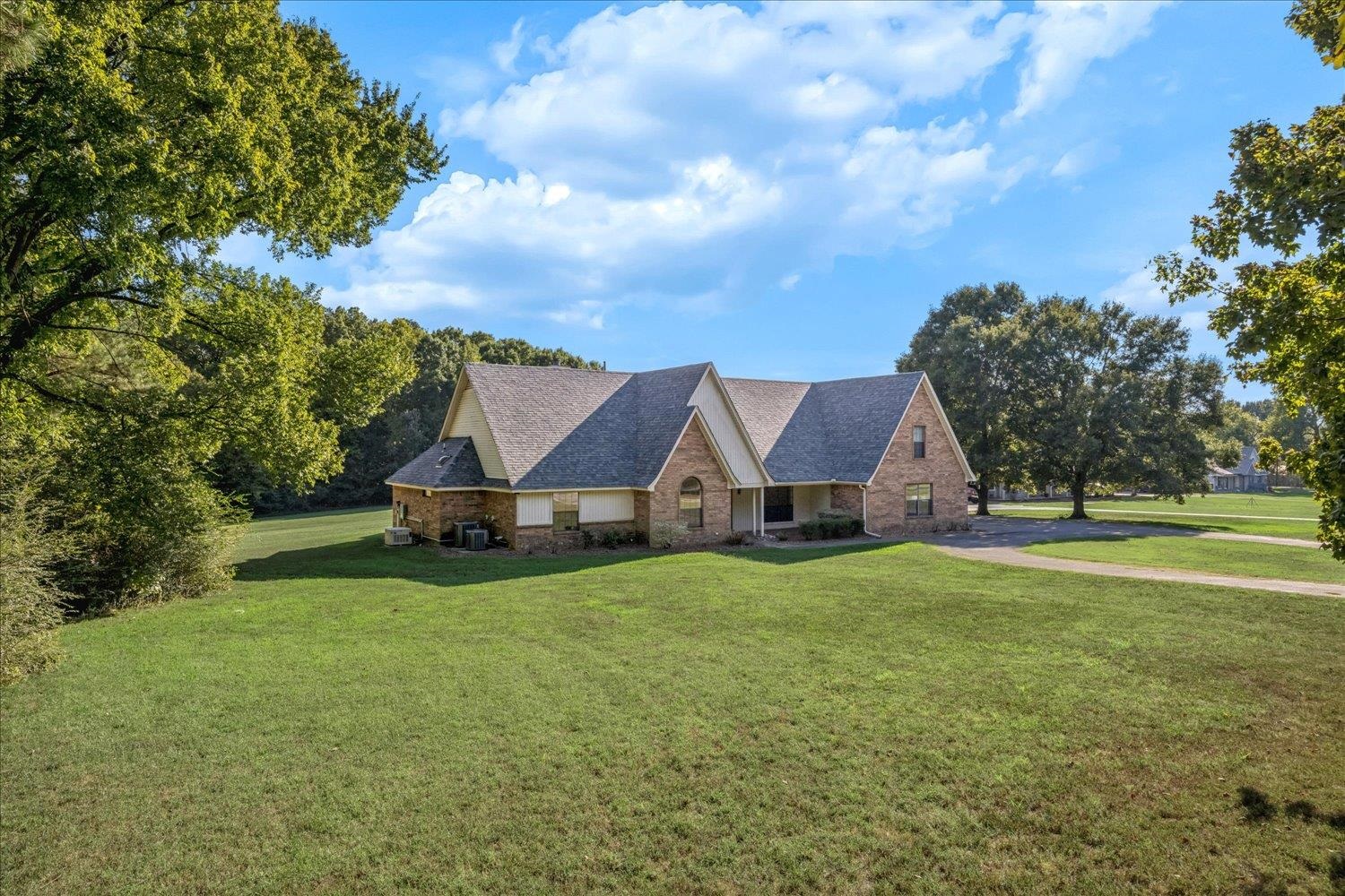 9485 PLEASANT RIDGE RD